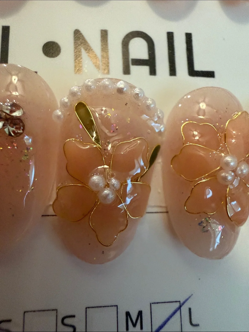 N/A elegant pink